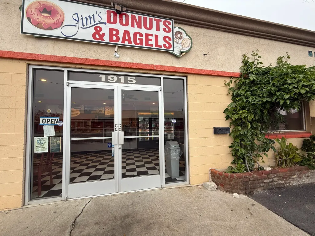 Jim's Donuts & Bagels